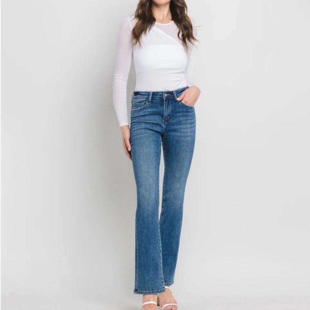 Loveret by Vervet Paramount High Rise Slim Bootcut Jeans Plus Sz 16